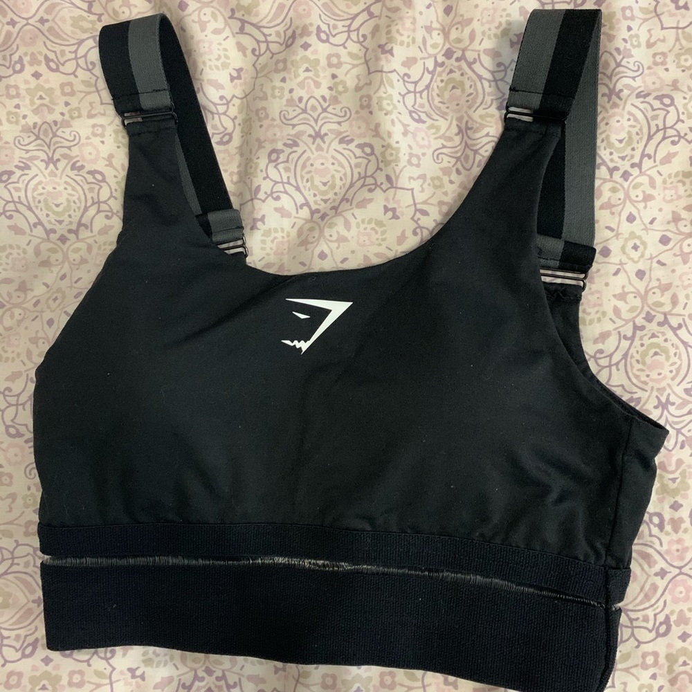 Gymshark black sports bra